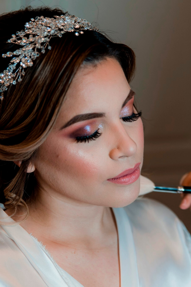 Maquillaje para novias, paquete plata